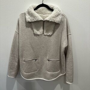 Women’s Reversible Athleta Sherpa Pullover